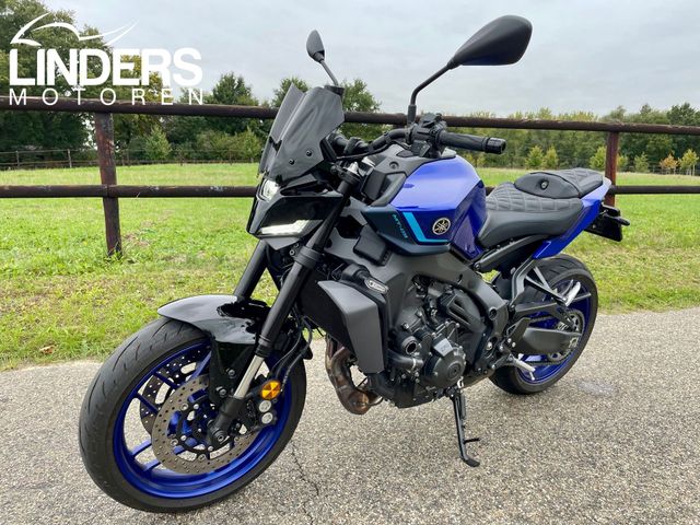 yamaha - mt-09-y-amt