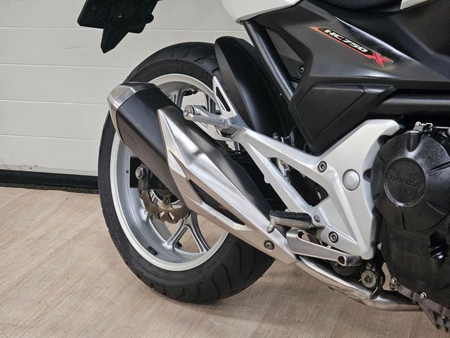 honda - nc-750-x-abs