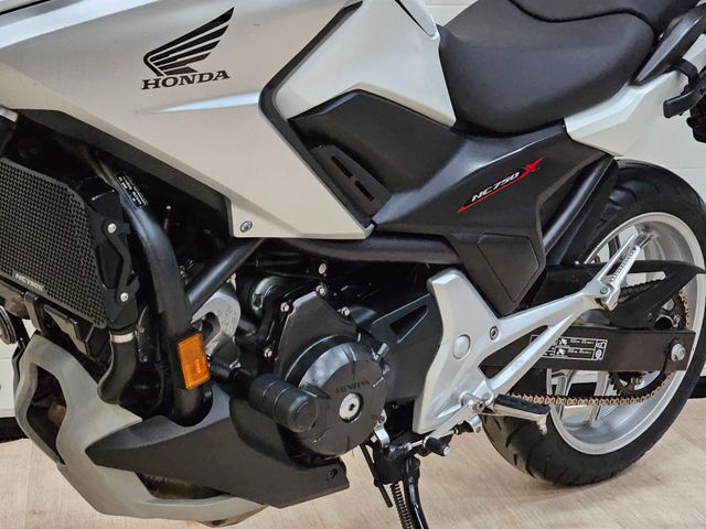 honda - nc-750-x-abs