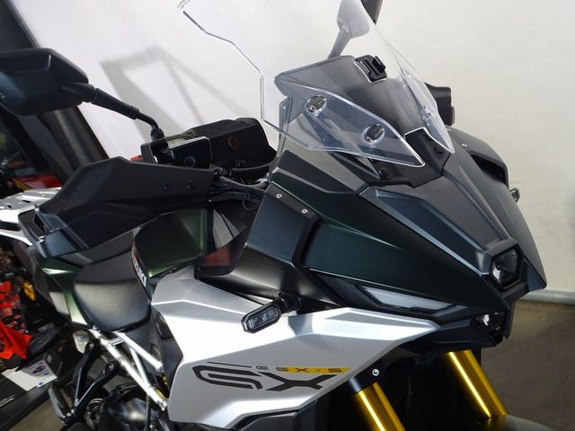 suzuki - gsx-s-1000-gx