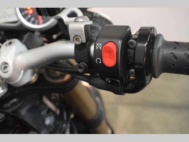 triumph - speed-triple