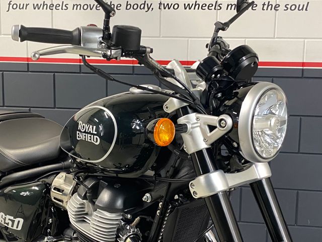 royal-enfield - super-meteor-650