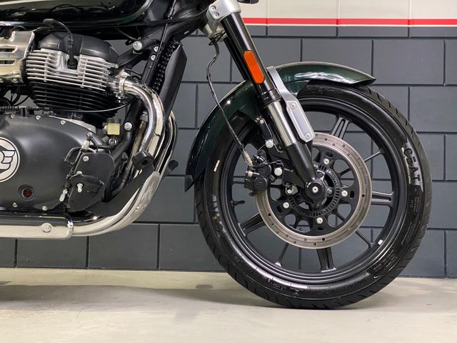 royal-enfield - super-meteor-650