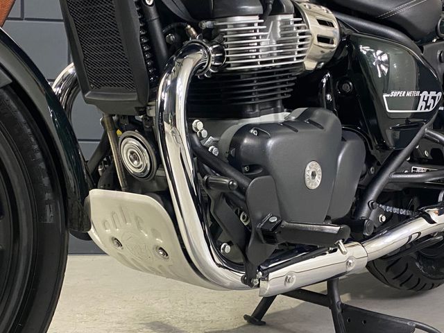 royal-enfield - super-meteor-650