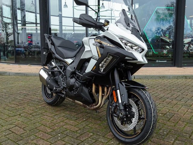 kawasaki - versys-1100-se