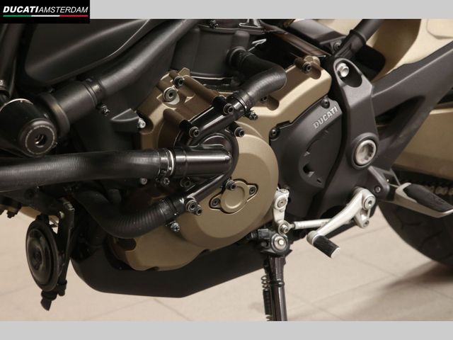 ducati - monster-821