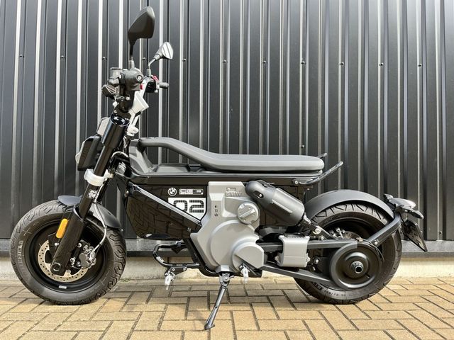 bmw - ce-02