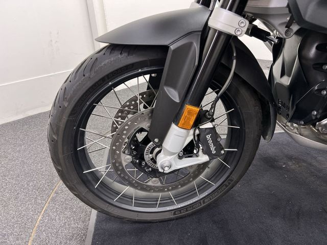 bmw - r-1250-gs-adventure