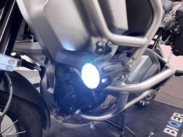 bmw - r-1250-gs-adventure