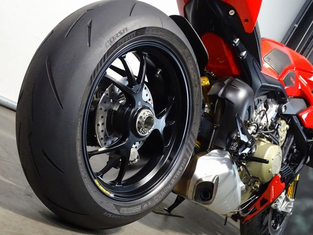 ducati - streetfighter-v4s