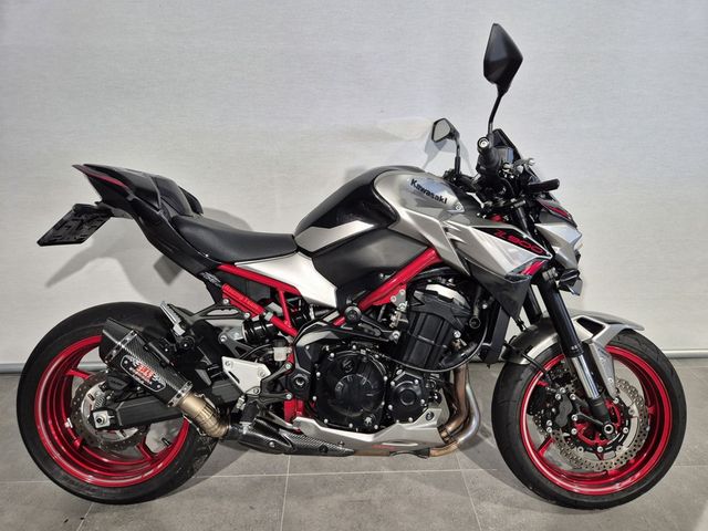 kawasaki - z900