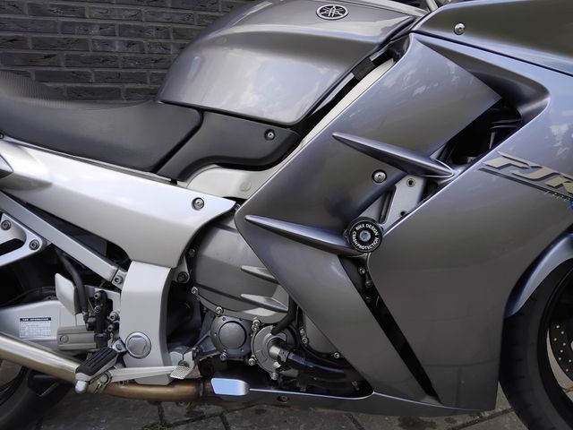 yamaha - fjr-1300