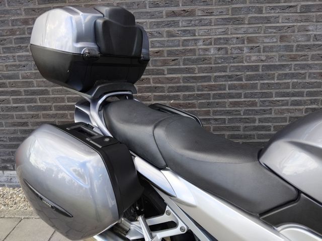 yamaha - fjr-1300