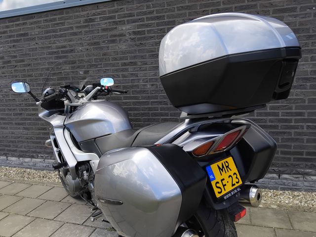 yamaha - fjr-1300