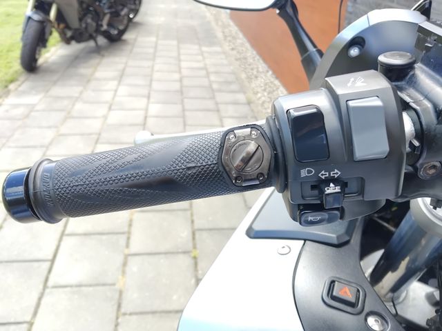 yamaha - fjr-1300