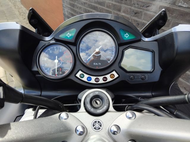 yamaha - fjr-1300