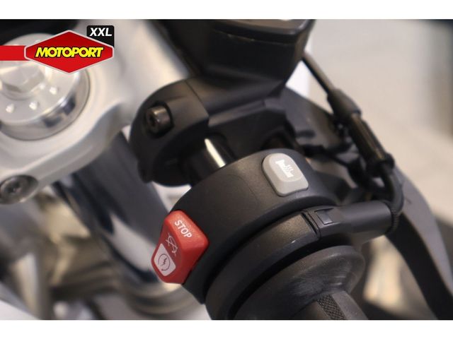 bmw - r-nine-t-racer