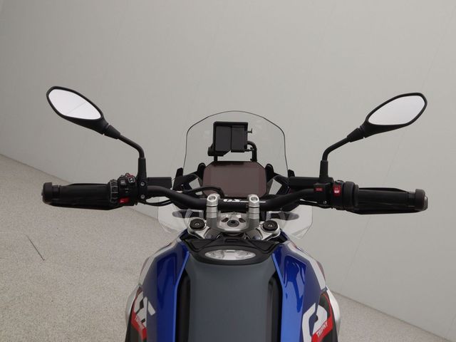 bmw - r-1300-gs-trophy