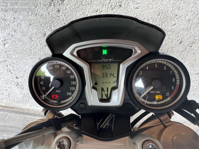 bmw - r-nine-t