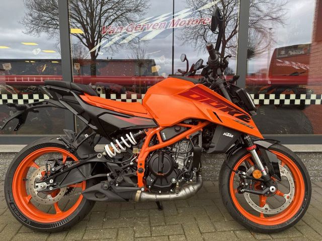 ktm - 390-duke-abs