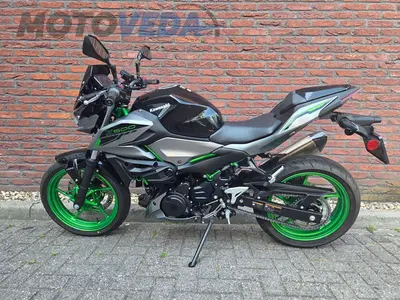 KAWASAKI Z 500 SE PERFORMANCE – foto 2