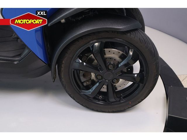 peugeot - metropolis-400