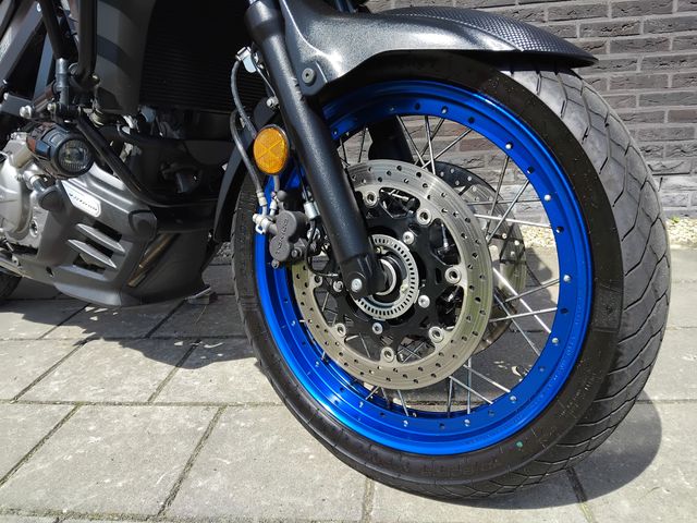 suzuki - v-strom-650-xta