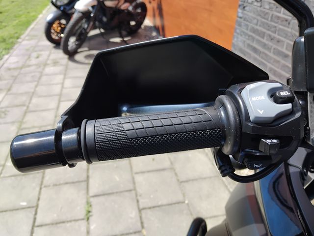 suzuki - v-strom-650-xta