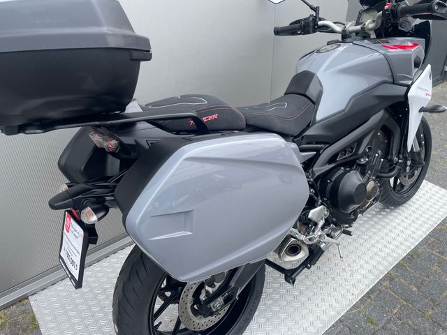 yamaha - tracer-900-abs