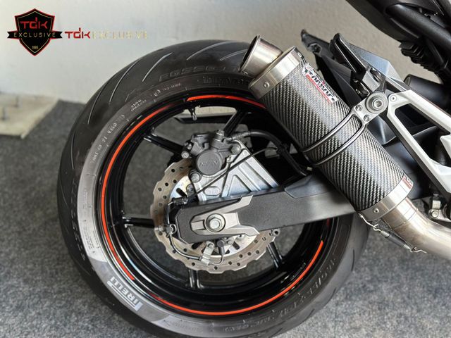 kawasaki - z-800-abs