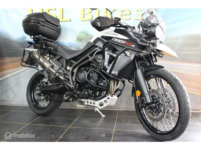 triumph - tiger-800-xcx