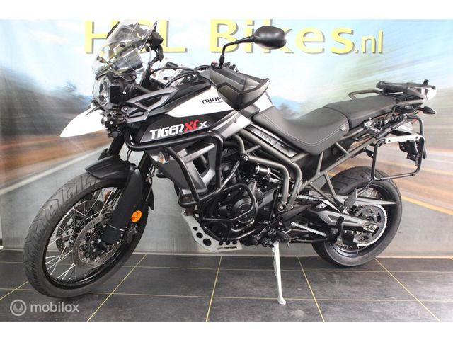 triumph - tiger-800-xcx