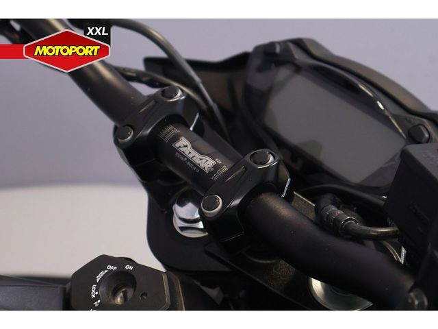 suzuki - gsx-s-750-a