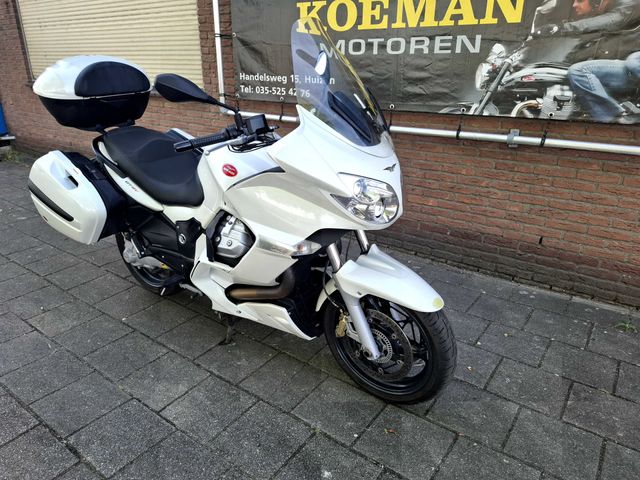 moto-guzzi - norge-1200-gt