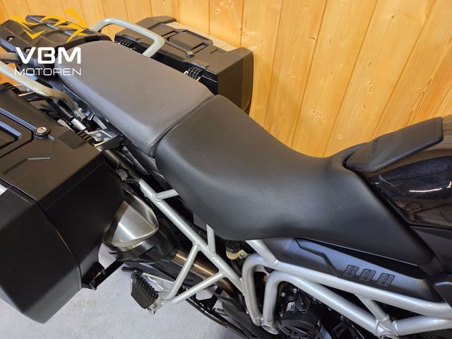 triumph - tiger-800