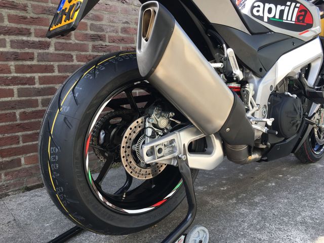 aprilia - tuono-v4-1100-rr
