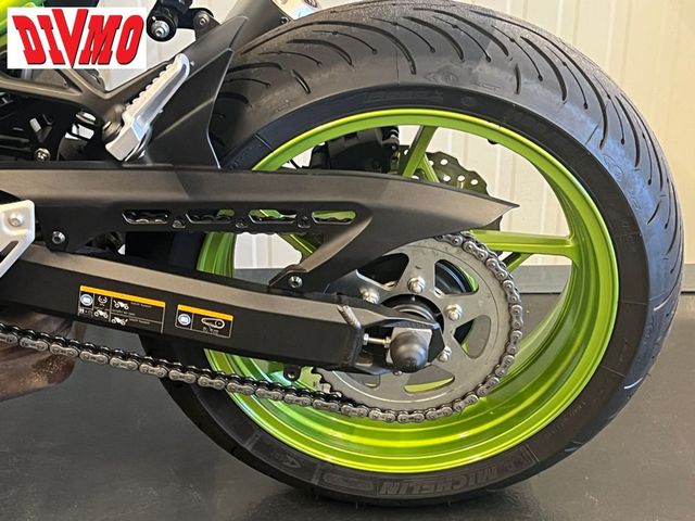 kawasaki - z900