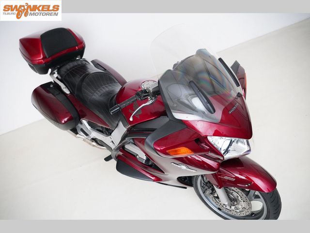 honda - st-1300-pan-european-abs