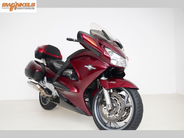 honda - st-1300-pan-european-abs