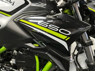 KAWASAKI Z650 – foto 3