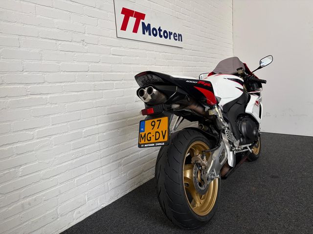 honda - cbr-1000-rr-fireblade
