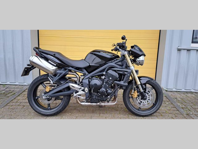 triumph - street-triple-675