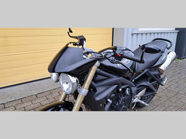 triumph - street-triple-675