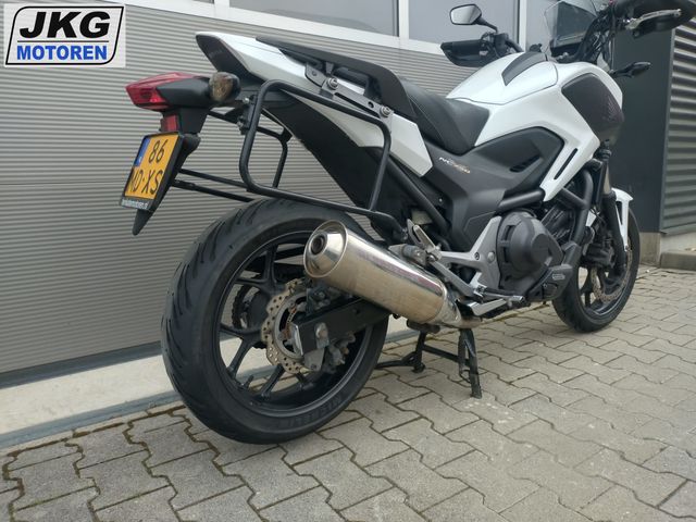 honda - nc-700-x-dct