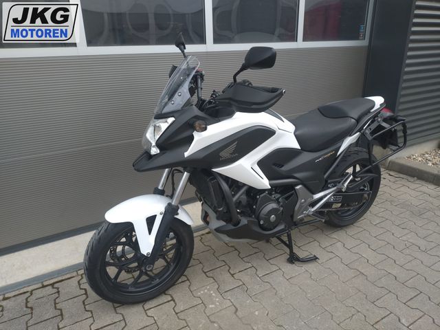 honda - nc-700-x-dct