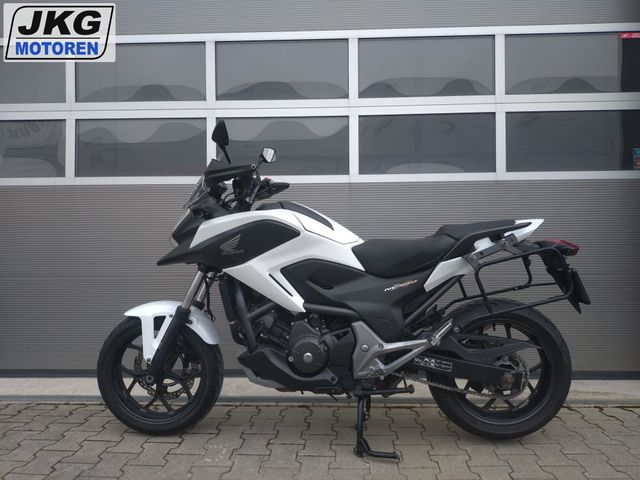 honda - nc-700-x-dct