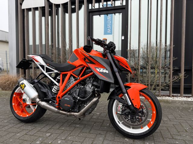 ktm - 1290-super-duke-r