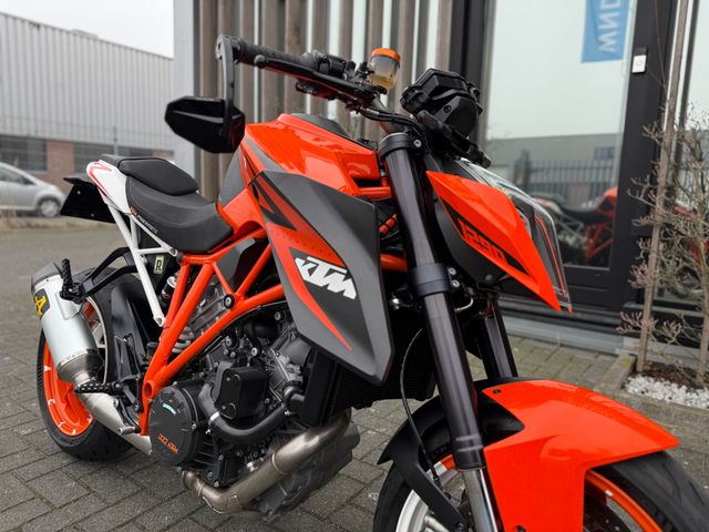 ktm - 1290-super-duke-r