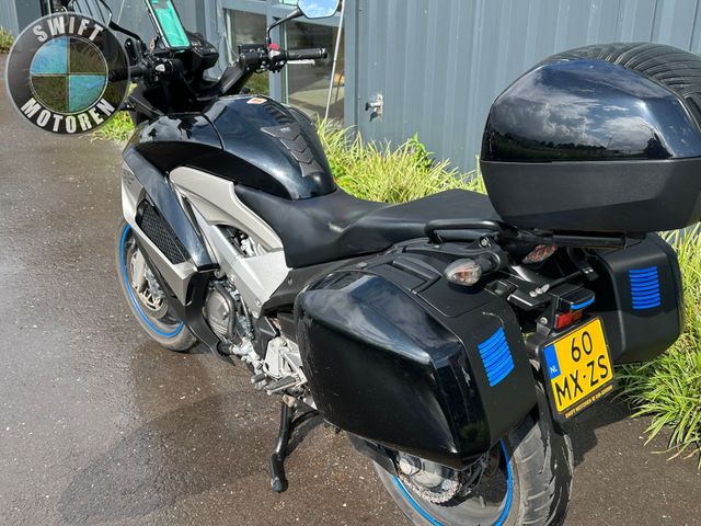 honda - vfr-800-x-crossrunner