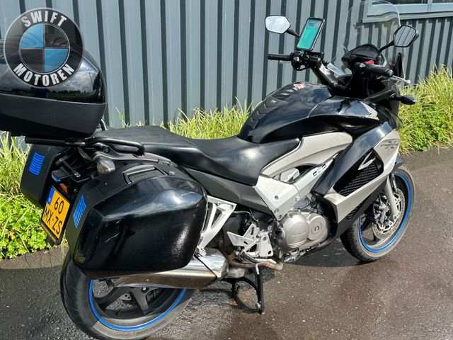 honda - vfr-800-x-crossrunner